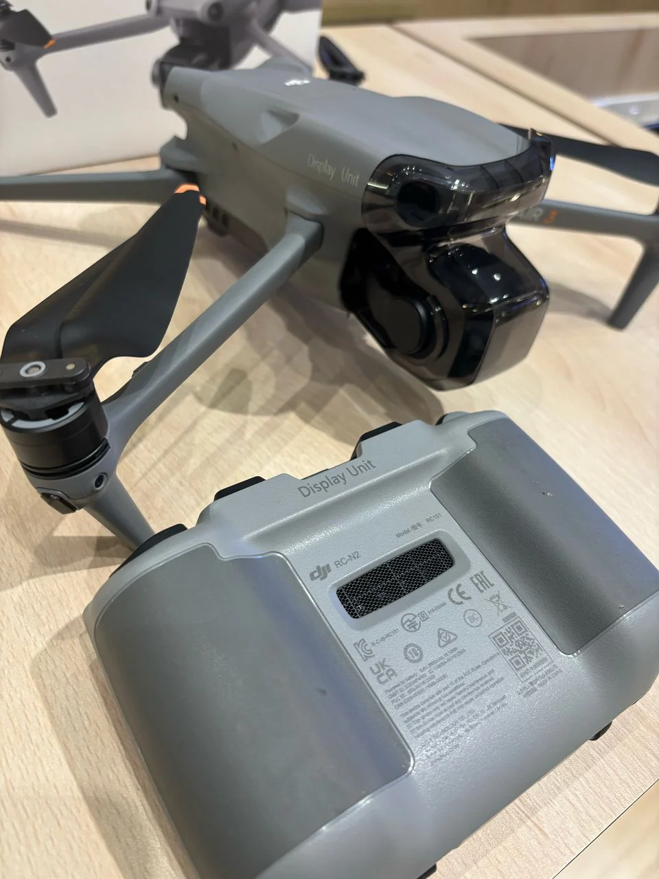 DJI AIR 3 (DISPLAY UNIT) - Image 4