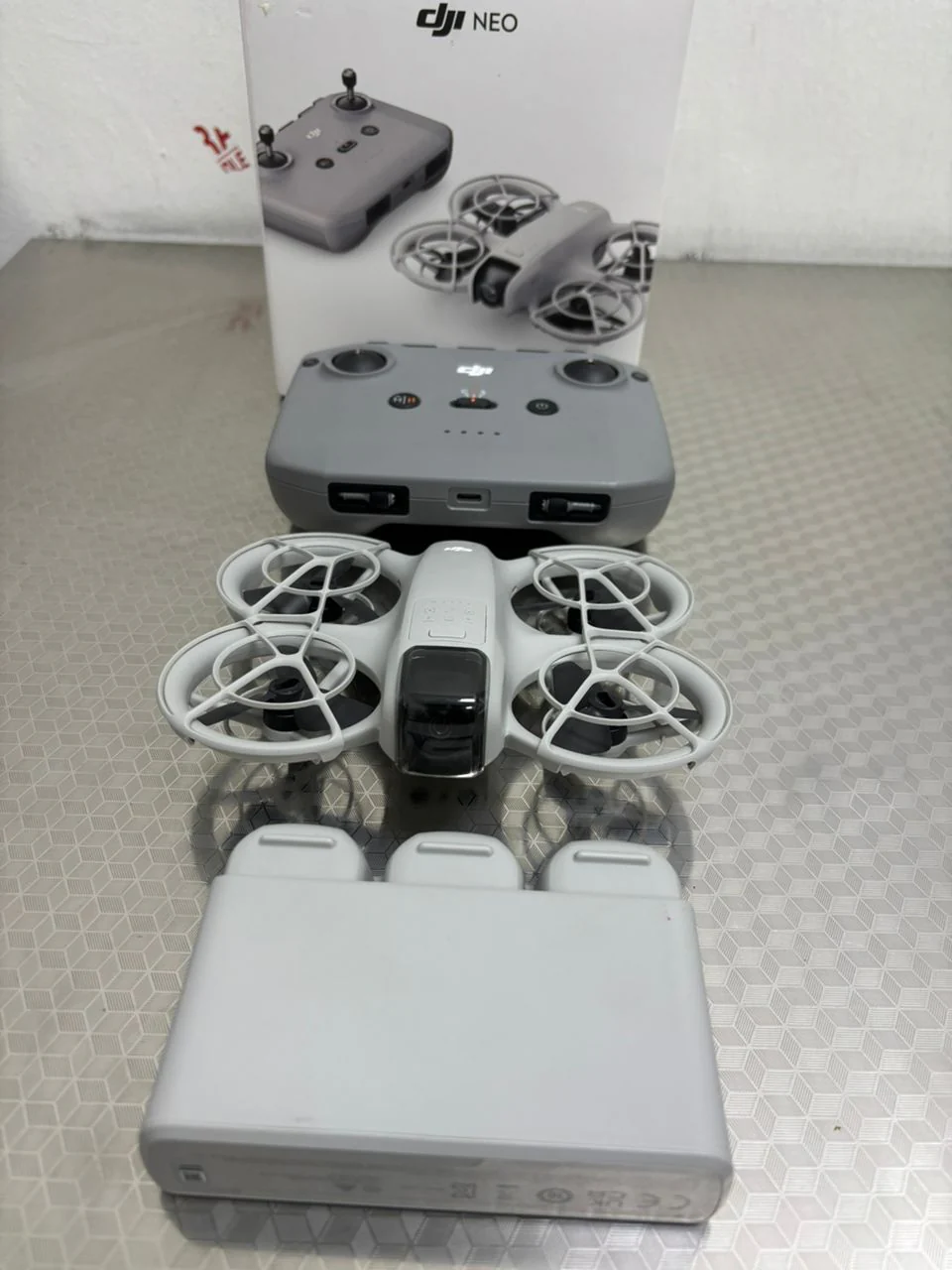 DJI NEO FLY MORE COMBO - Image 3