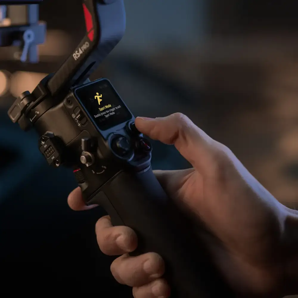 DJI RS 4 Combo - Image 4