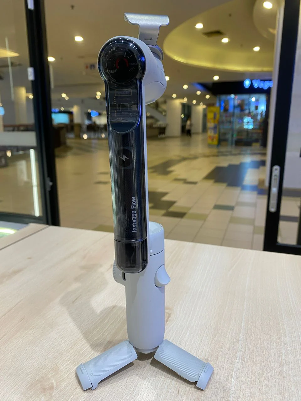 INSTA360 FLOW (DISPLAY UNIT) - Image 3