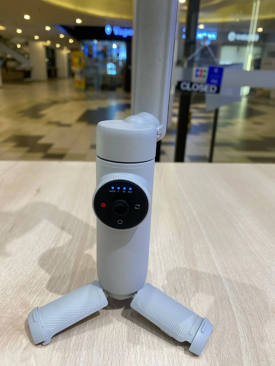 INSTA360 FLOW (DISPLAY UNIT) - Image 7